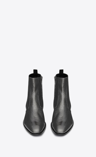 WYATT 40 Stiefelette aus stahlgrauem Metallic-Leder mit Knitteroptik